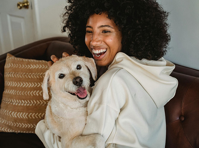 Daitana Aguilar - Housing em Montreal - É possível encontrar imóveis que aceitam pets?
